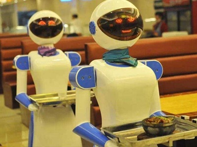 日本智能酒店：機器人服務、刷臉進門